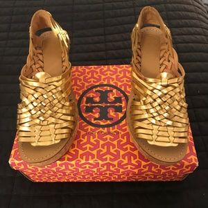 Tory Burch Gladiator / Strappy Wedge Sandals
